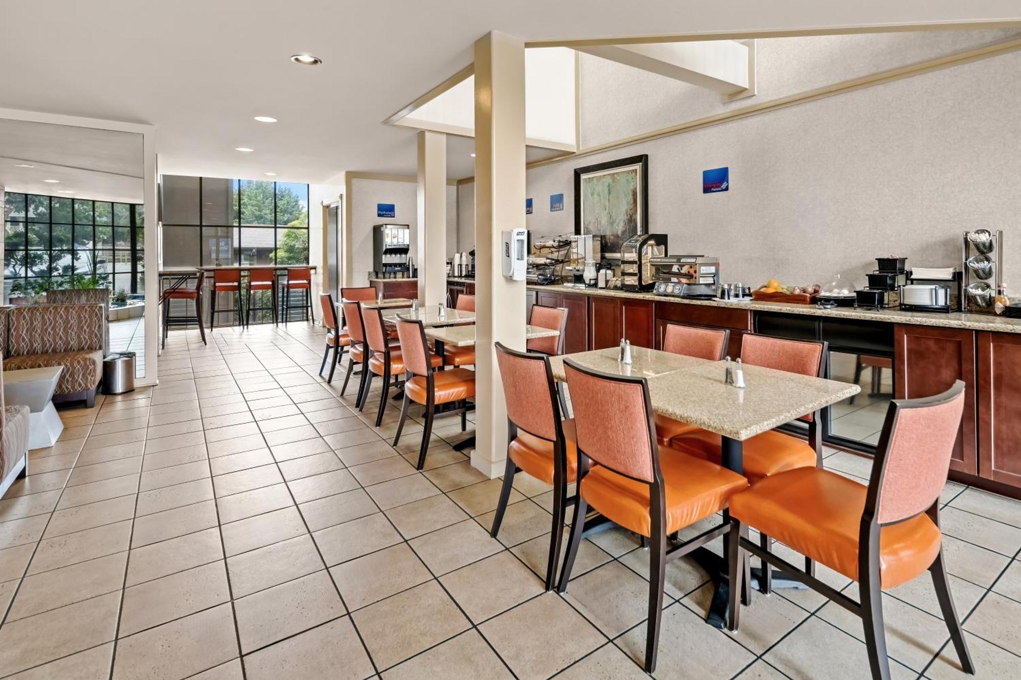 Best Western De Anza Inn Монтерей Екстериор снимка