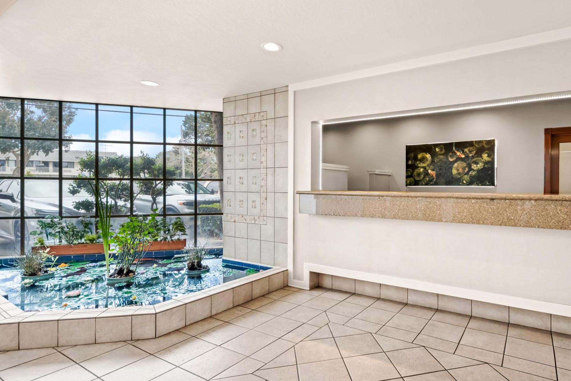 Best Western De Anza Inn Монтерей Екстериор снимка
