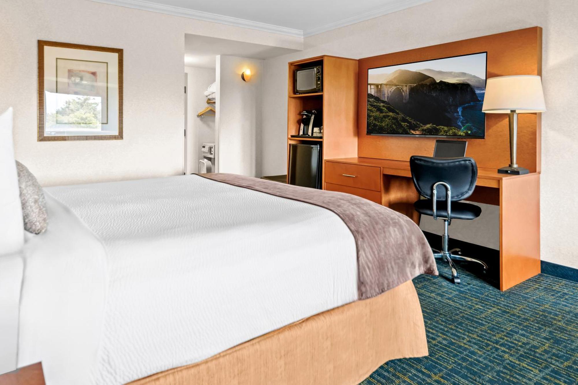 Best Western De Anza Inn Монтерей Екстериор снимка