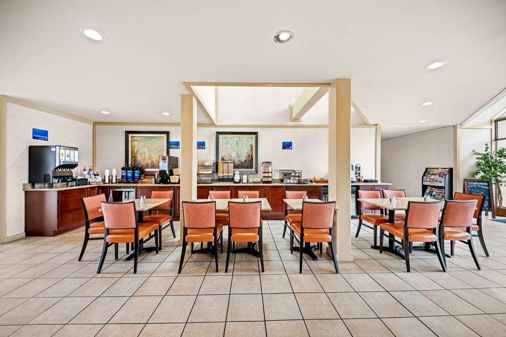 Best Western De Anza Inn Монтерей Ресторант снимка